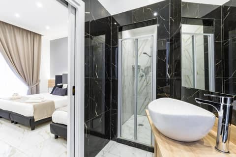 Hotel Sant'Angelo Palace — bathroom
