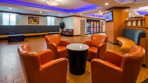 Best Western Premier Toronto Airport Carlingview Hotel — photo 7