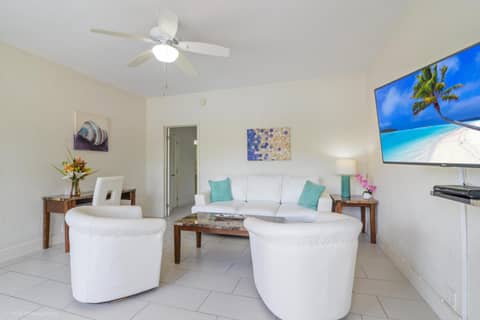 Soleado Hotel — hotel room