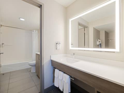 Holiday Inn Express Hotel & Suites Ft. Lauderdale-Plantation by IHG — photo 9