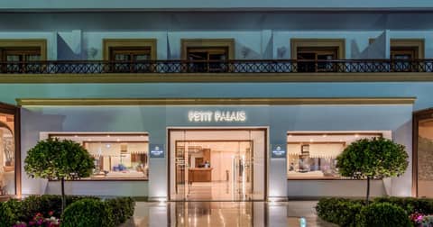 Canvas by Mitsis Petit Palais — photo 7