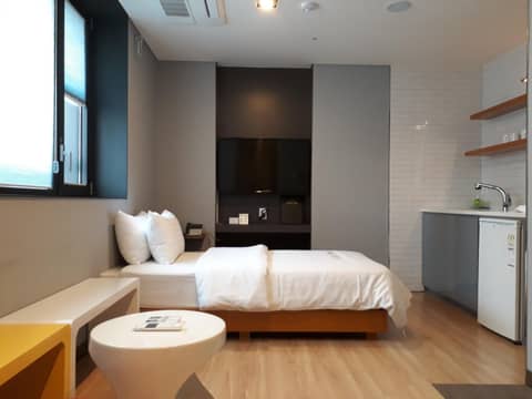 Grid Inn Hotel — photo 4