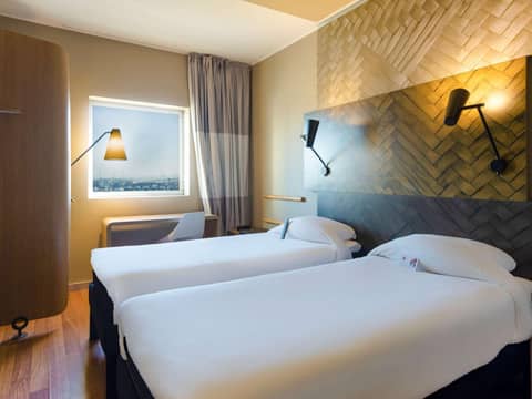 Ibis Casablanca City Center — hotel room