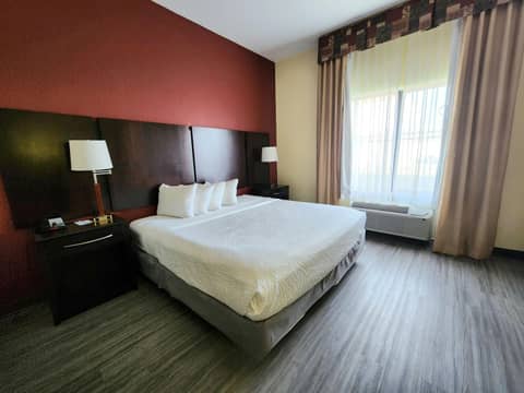 Days Inn & Suites by Wyndham Houston / West Energy Corridor — photo 8
