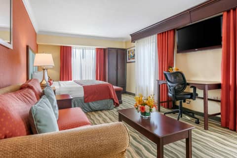 Best Western Plus Palm Beach Gardens Hotel & Suites and Conference Ct — photo 7