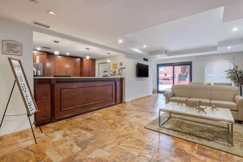 Best Western Plus Palm Beach Gardens Hotel & Suites and Conference Ct — photo 9