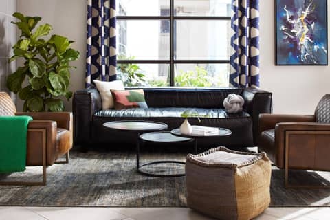 Sentral East Austin at 1630 E Sixth — lounge