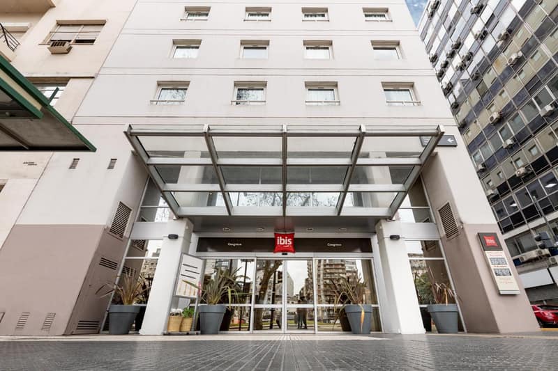 ibis Buenos Aires Congreso — building
