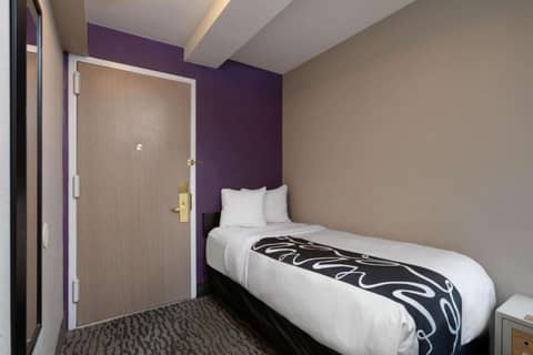 La Quinta by Wyndham New York City Central Park — photo 3