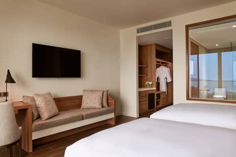 Mövenpick Resort Waverly Phu Quoc — photo 3