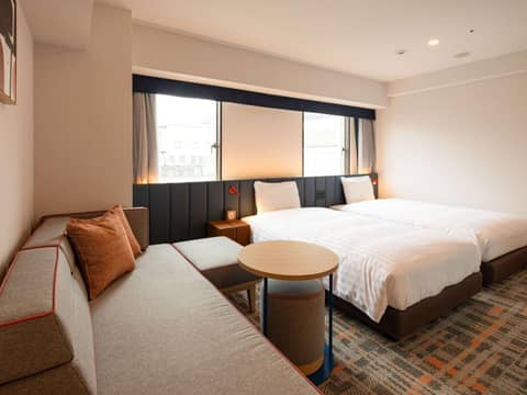 Comfort Inn Nagoya Sakae — hotel room