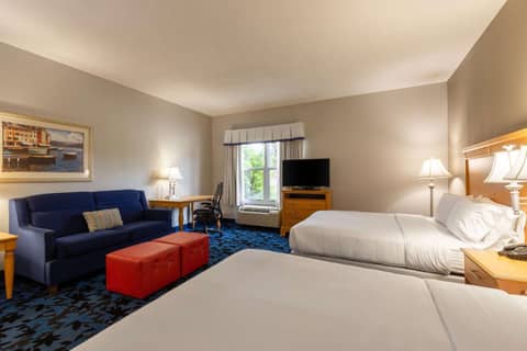 Hampton Inn & Suites Jacksonville Deerwood Park — photo 6