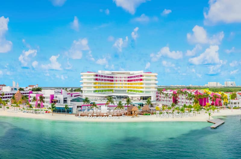 Temptation Cancun Resort - All Inclusive - Adults Only — building