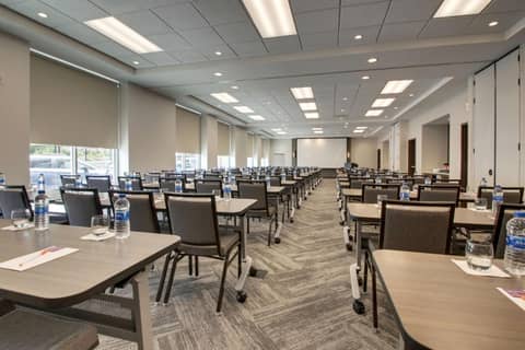 Hyatt Place Milwaukee Downtown — photo 4