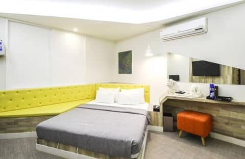 Deluxe Double Room — the supplier's photograph