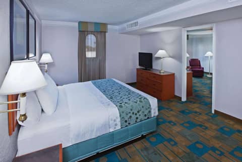 La Quinta Inn by Wyndham Austin Oltorf — photo 2