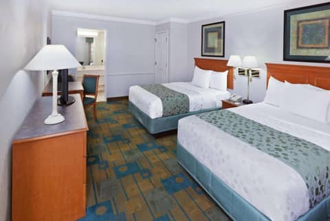 La Quinta Inn by Wyndham Austin Oltorf — photo 8