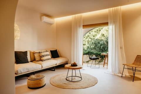 Minos Beach Art Hotel, a Member of Design Hotels — photo 6