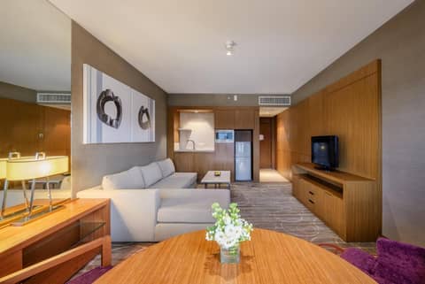 Centara Grand at Central Plaza Ladprao Bangkok — photo 2