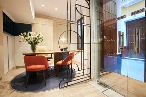 U-Sense Sevilla Centro — recepcion & lobby
