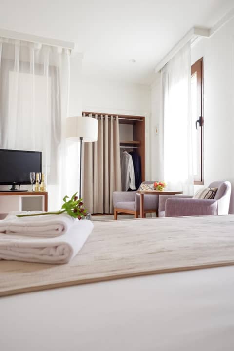 U-Sense Sevilla Centro — hotel room