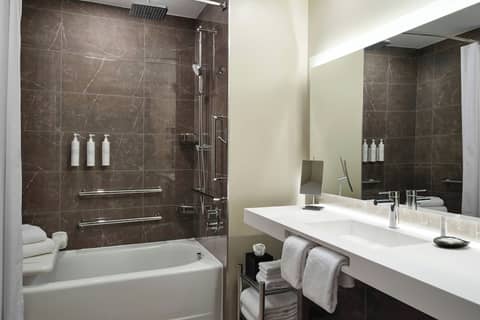 AC Hotel by Marriott Detroit at the Bonstelle — photo 3