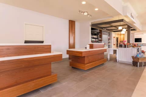 Hilton Garden Inn Reno — photo 6