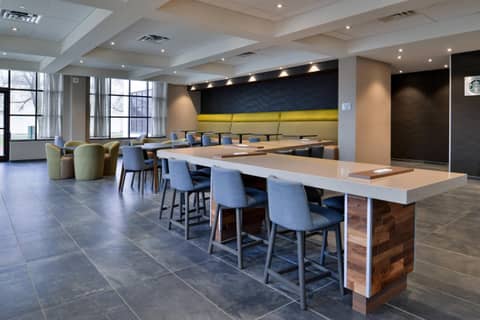 Courtyard by Marriott Edina Bloomington — photo 7