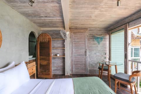 Le Cliff Bali — hotel room