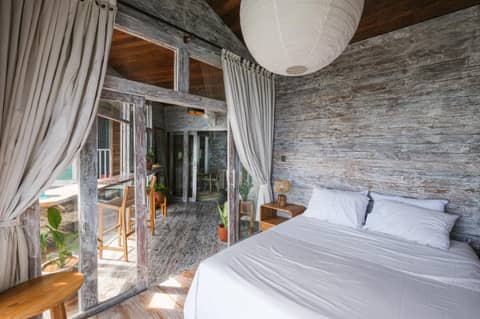 Le Cliff Bali — hotel room