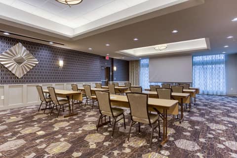 Drury Inn & Suites Columbus Polaris — photo 9