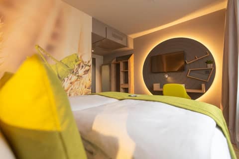 Holiday Inn - the niu, Mill Cologne Mülheim by IHG — photo 8