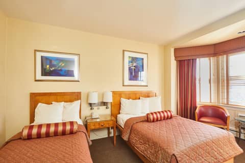 Alexander Inn — photo 8