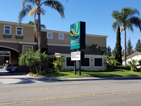 Quality Inn & Suites Anaheim Maingate — photo 3