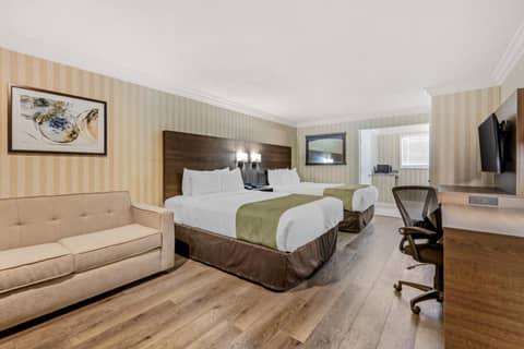 Quality Inn & Suites Anaheim Maingate — photo 7