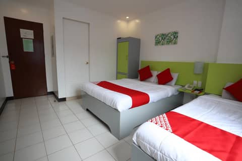 OYO 210 Apple Tree Suites — photo 4