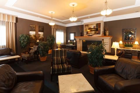 The Glenmore Inn & Convention Centre — photo 5