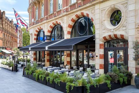 Radisson Blu Hotel, London Leicester Square — restaurant