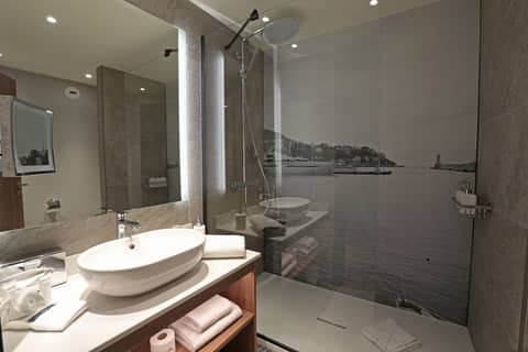 Radisson Hotel Nice Airport — photo 7