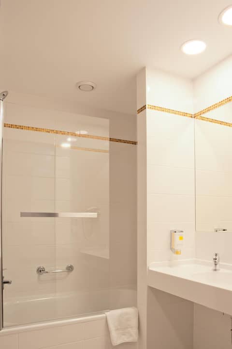 Hotel Ambiance — photo 3