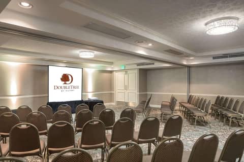 DoubleTree by Hilton Philadelphia Airport — photo 6
