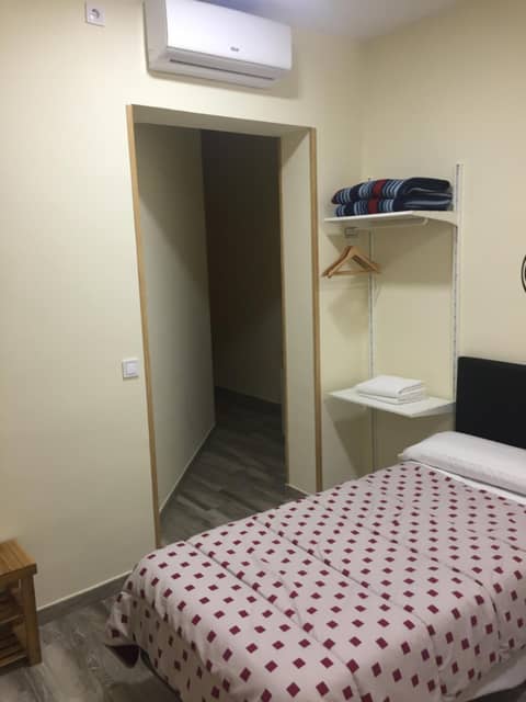 JQC Rooms — hotel room