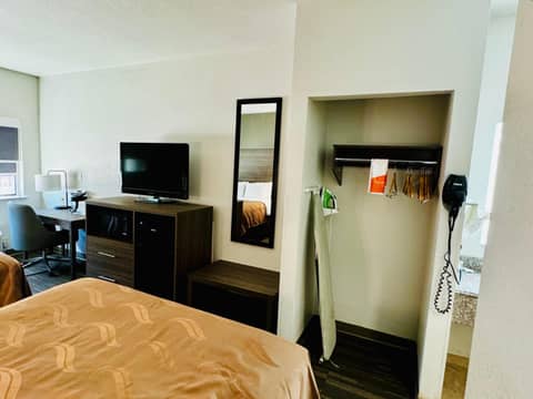 Quality Inn Near Seaworld - Lackland — photo 9