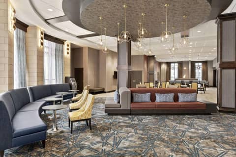 Hampton Inn Suites Kansas City Downtown Crossroads — photo 4