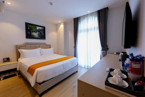 RHM Luxury Hotel And Suite — photo 9
