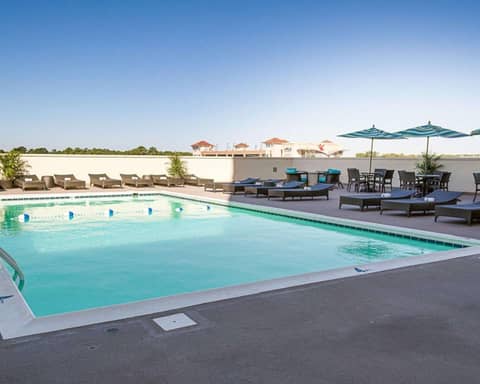 Comfort Suites Beachfront — photo 3