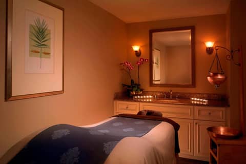 Houston Grand Hotel - River Oaks — photo 9