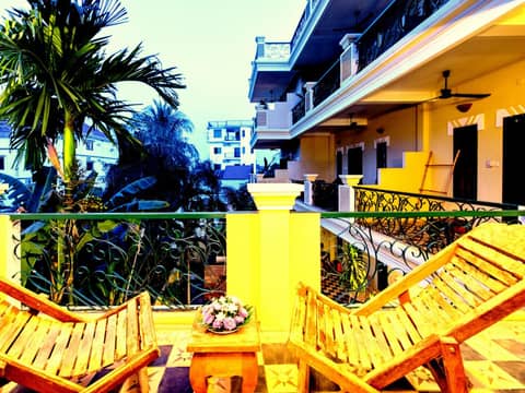 Golden Banana Residence — photo 9