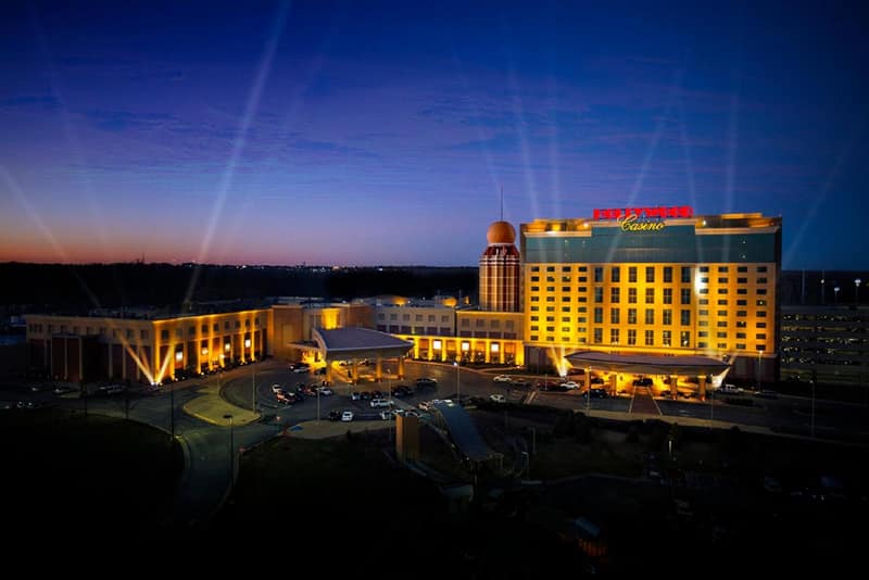 Hollywood Casino St. Louis — building
