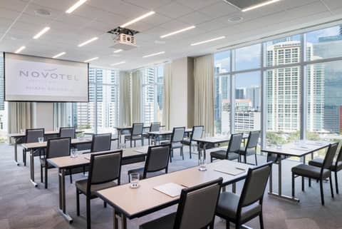 Novotel Miami Brickell — photo 9